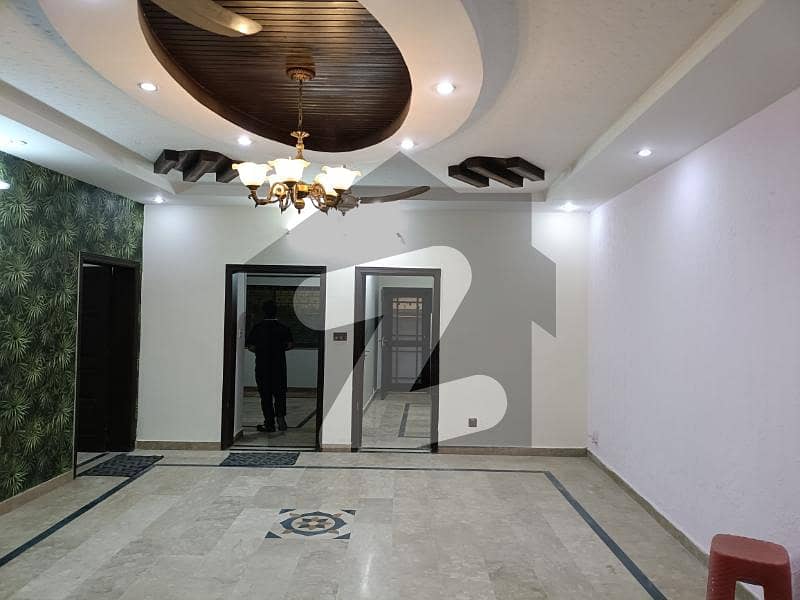 8 Marla Beautiful Triple Story House Available For Rent 8 Marla Beautiful Triple Story House Available For Rent