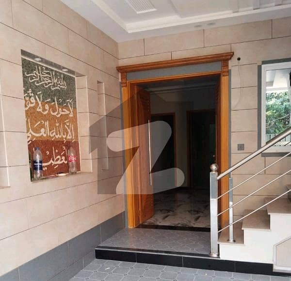 House For rent In Beautiful Johar Town House For rent In Beautiful Johar Town