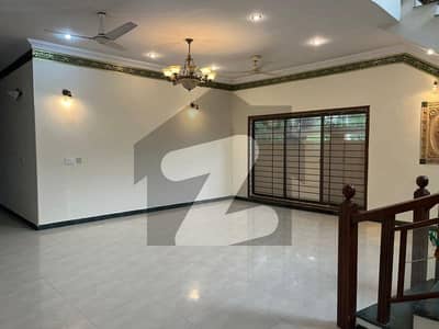 ڈی ایچ اے فیز 6 ڈی ایچ اے ڈیفینس,کراچی میں 5 کمروں کا 1 کنال مکان 4.0 لاکھ میں کرایہ پر دستیاب ہے۔ ڈی ایچ اے فیز 6 ڈی ایچ اے ڈیفینس,کراچی میں 5 کمروں کا 1 کنال مکان 4.0 لاکھ میں کرایہ پر دستیاب ہے۔