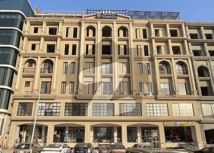 بحریہ پیراڈائز بحریہ ٹاؤن راولپنڈی,راولپنڈی میں 2 کمروں کا 4 مرلہ فلیٹ 1.65 کروڑ میں برائے فروخت۔