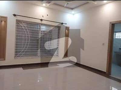 BUILDING FOR RENT FOR I. T OFFICES, SCHOOLS, COLLEGES, MULTINATIONAL COMPANIES.