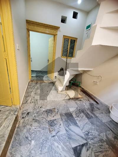 رینج روڈ راولپنڈی میں 2 کمروں کا 2 مرلہ مکان 65.0 لاکھ میں برائے فروخت۔