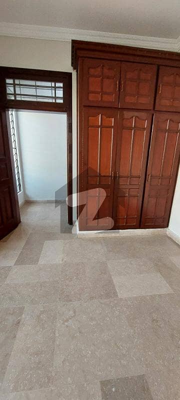 House For Rent in G-13 (4 Marla) House For Rent in G-13 (4 Marla)