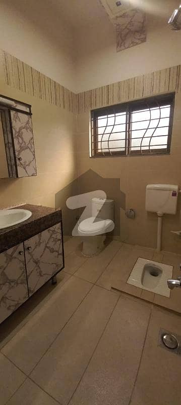 G. 9.1 upper porction for rent 3beds 3bath drawing room TV lounch water boaring with best location