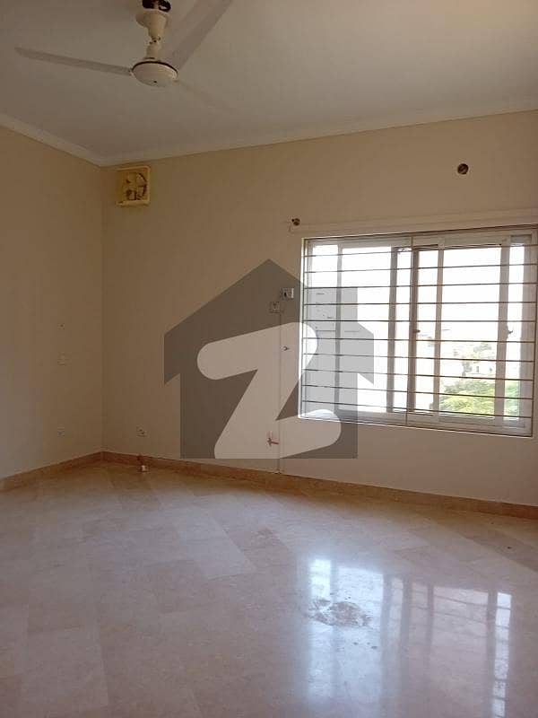 ای ۔ 11/3 ای ۔ 11,اسلام آباد میں 3 کمروں کا 1 کنال بالائی پورشن 1.8 لاکھ میں کرایہ پر دستیاب ہے۔ ای ۔ 11/3 ای ۔ 11,اسلام آباد میں 3 کمروں کا 1 کنال بالائی پورشن 1.8 لاکھ میں کرایہ پر دستیاب ہے۔