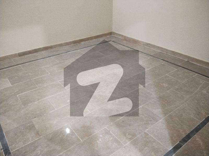 اختر کالونی جمشید ٹاؤن,کراچی میں 2 کمروں کا 3 مرلہ فلیٹ 30.0 لاکھ میں برائے فروخت۔