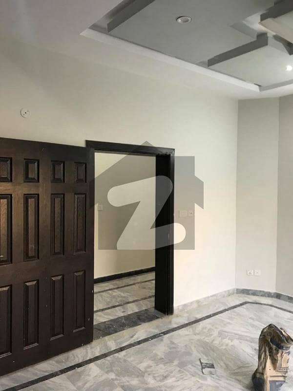 Upper Portion Available For Rent