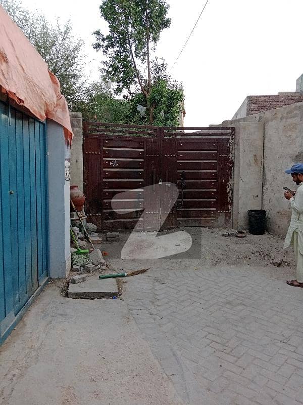 لندن ٹاؤن حیدر آباد میں 11 مرلہ رہائشی پلاٹ 1.7 کروڑ میں برائے فروخت۔ لندن ٹاؤن حیدر آباد میں 11 مرلہ رہائشی پلاٹ 1.7 کروڑ میں برائے فروخت۔