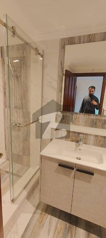 ایف ۔ 10 اسلام آباد میں 4 کمروں کا 12 مرلہ فلیٹ 12.5 کروڑ میں برائے فروخت۔ ایف ۔ 10 اسلام آباد میں 4 کمروں کا 12 مرلہ فلیٹ 12.5 کروڑ میں برائے فروخت۔