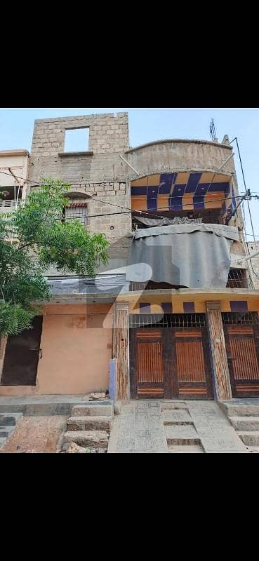 سُرجانی ٹاؤن - سیکٹر ڈی5 سُرجانی ٹاؤن - سیکٹر 5,سُرجانی ٹاؤن,گداپ ٹاؤن,کراچی میں 6 کمروں کا 3 مرلہ مکان 95.0 لاکھ میں برائے فروخت۔