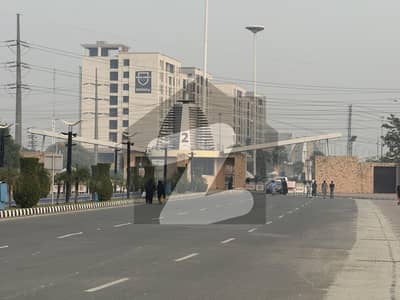 بحریہ آرچرڈ لاہور میں 5 مرلہ رہائشی پلاٹ 28.0 لاکھ میں برائے فروخت۔ بحریہ آرچرڈ لاہور میں 5 مرلہ رہائشی پلاٹ 28.0 لاکھ میں برائے فروخت۔