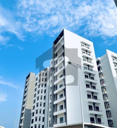 عسکری 10 عسکری,لاہور میں 4 کمروں کا 12 مرلہ فلیٹ 4.55 کروڑ میں برائے فروخت۔ عسکری 10 عسکری,لاہور میں 4 کمروں کا 12 مرلہ فلیٹ 4.55 کروڑ میں برائے فروخت۔