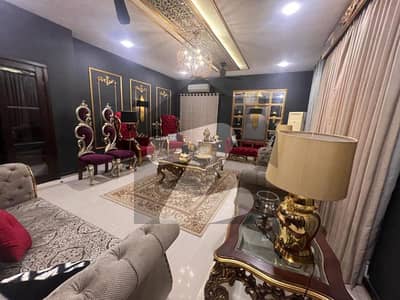 666 Sq. Yards Well Maintained Bungalow On Sale In DHA Phase-6