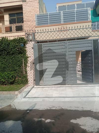 11 Marla House Situated In Hayatabad Phase 3 For Sale