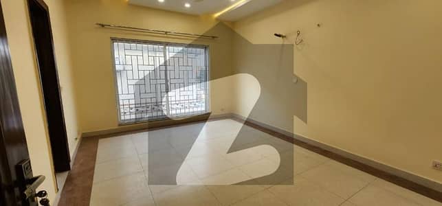 ڈی ایچ اے فیز 2 - سیکٹر بی ڈی ایچ اے ڈیفینس فیز 2,ڈی ایچ اے ڈیفینس,اسلام آباد میں 9 کمروں کا 1 کنال مکان 14.9 کروڑ میں برائے فروخت۔ ڈی ایچ اے فیز 2 - سیکٹر بی ڈی ایچ اے ڈیفینس فیز 2,ڈی ایچ اے ڈیفینس,اسلام آباد میں 9 کمروں کا 1 کنال مکان 14.9 کروڑ میں برائے فروخت۔