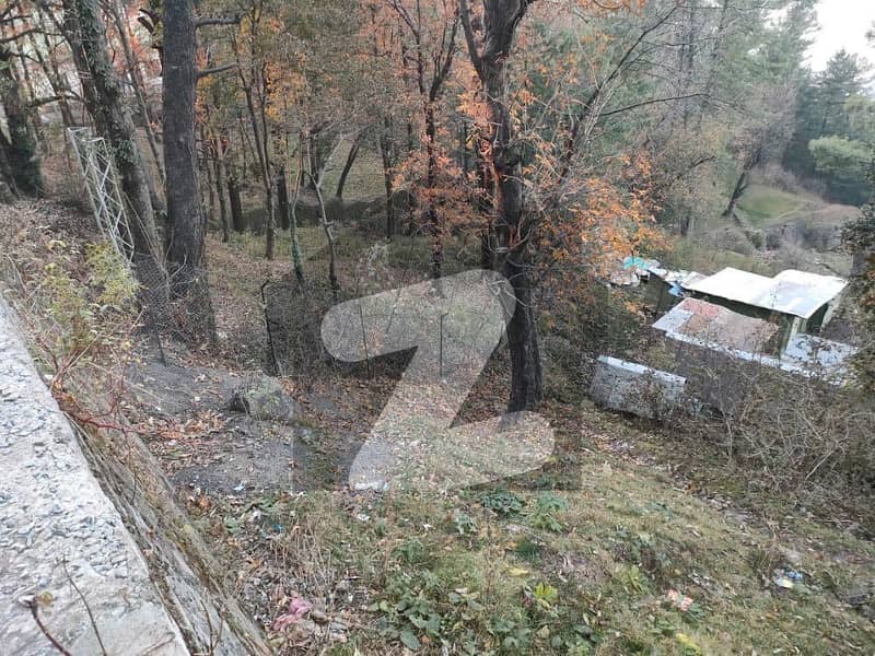 مری ایکسپریس وے مری میں 9 مرلہ کمرشل پلاٹ 1.5 کروڑ میں برائے فروخت۔ مری ایکسپریس وے مری میں 9 مرلہ کمرشل پلاٹ 1.5 کروڑ میں برائے فروخت۔