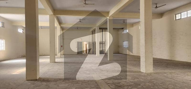 I-10 15,000 Sqft Building Office with Big Parking I-10 15,000 Sqft Building Office with Big Parking