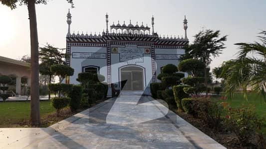 Prime Location Residential Plot Of 5 Marla In Lawyers Housing Society For sale