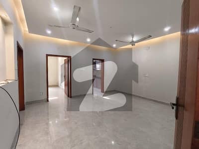 ایم پی سی ایچ ایس - بلاک سی ایم پی سی ایچ ایس ۔ ملٹی گارڈنز,بی ۔ 17,اسلام آباد میں 2 کمروں کا 8 مرلہ بالائی پورشن 55.0 ہزار میں کرایہ پر دستیاب ہے۔ ایم پی سی ایچ ایس - بلاک سی ایم پی سی ایچ ایس ۔ ملٹی گارڈنز,بی ۔ 17,اسلام آباد میں 2 کمروں کا 8 مرلہ بالائی پورشن 55.0 ہزار میں کرایہ پر دستیاب ہے۔