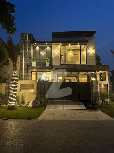 ڈی ایچ اے فیز 6 ڈیفنس (ڈی ایچ اے),لاہور میں 4 کمروں کا 10 مرلہ مکان 5.1 کروڑ میں برائے فروخت۔ ڈی ایچ اے فیز 6 ڈیفنس (ڈی ایچ اے),لاہور میں 4 کمروں کا 10 مرلہ مکان 5.1 کروڑ میں برائے فروخت۔