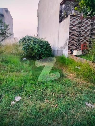 آئی ۔ 14/1 آئی ۔ 14,اسلام آباد میں 6 مرلہ رہائشی پلاٹ 1.28 کروڑ میں برائے فروخت۔