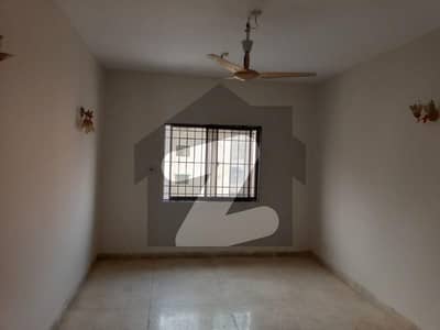 کلفٹن ۔ بلاک 1 کلفٹن,کراچی میں 3 کمروں کا 7 مرلہ فلیٹ 70.0 ہزار میں کرایہ پر دستیاب ہے۔ کلفٹن ۔ بلاک 1 کلفٹن,کراچی میں 3 کمروں کا 7 مرلہ فلیٹ 70.0 ہزار میں کرایہ پر دستیاب ہے۔