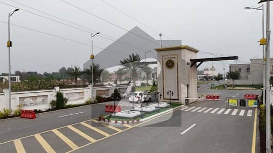 Grey Structure 23 Marla House For sale In Divine Enclave Faisalabad Grey Structure 23 Marla House For sale In Divine Enclave Faisalabad