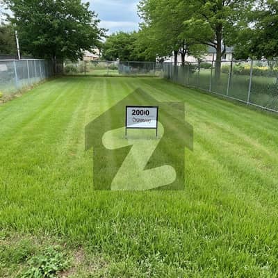 2000 Sqyards available at phase 8 DHA Karachi respectively in Phase 8 & other one is Phase 7 DHA