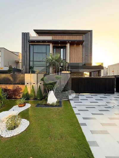 ڈی ایچ اے فیز 6 ڈیفنس (ڈی ایچ اے),لاہور میں 5 کمروں کا 1 کنال مکان 7.78 کروڑ میں برائے فروخت۔