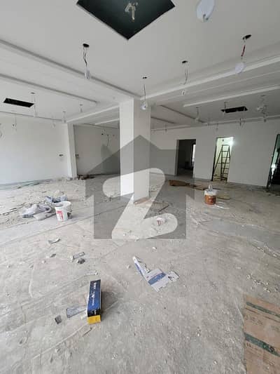 واپڈا ٹاؤن لاہور میں 2 کمروں کا 10 مرلہ دفتر 1.5 لاکھ میں کرایہ پر دستیاب ہے۔