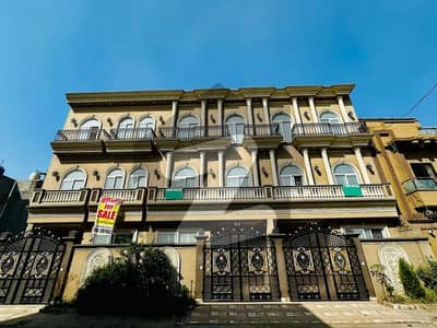 الرحمان گارڈن فیز 2 الرحمان گارڈن,لاہور میں 4 کمروں کا 3 مرلہ مکان 1.25 کروڑ میں برائے فروخت۔ الرحمان گارڈن فیز 2 الرحمان گارڈن,لاہور میں 4 کمروں کا 3 مرلہ مکان 1.25 کروڑ میں برائے فروخت۔