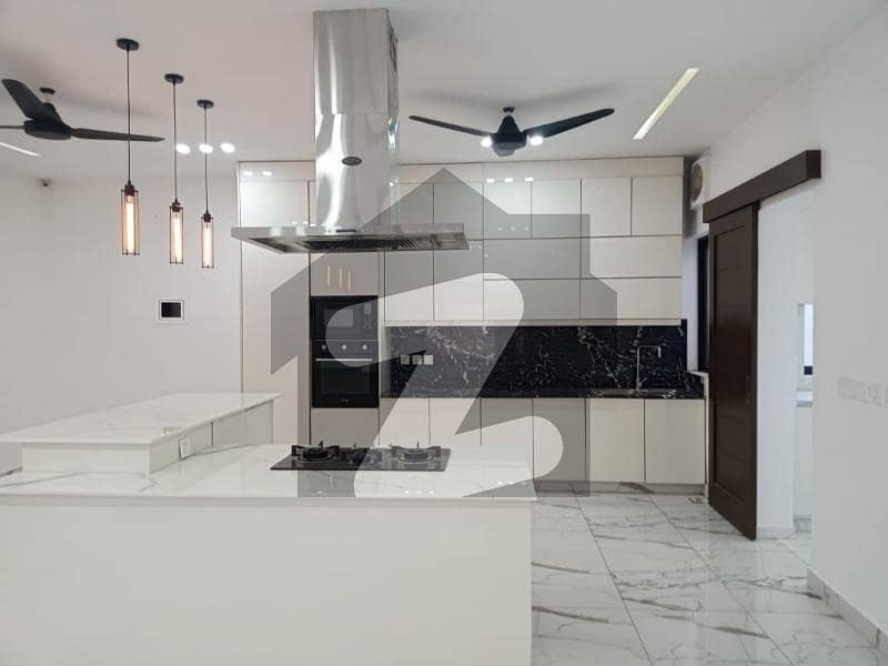 Beautiful House Available For Rent Beautiful House Available For Rent