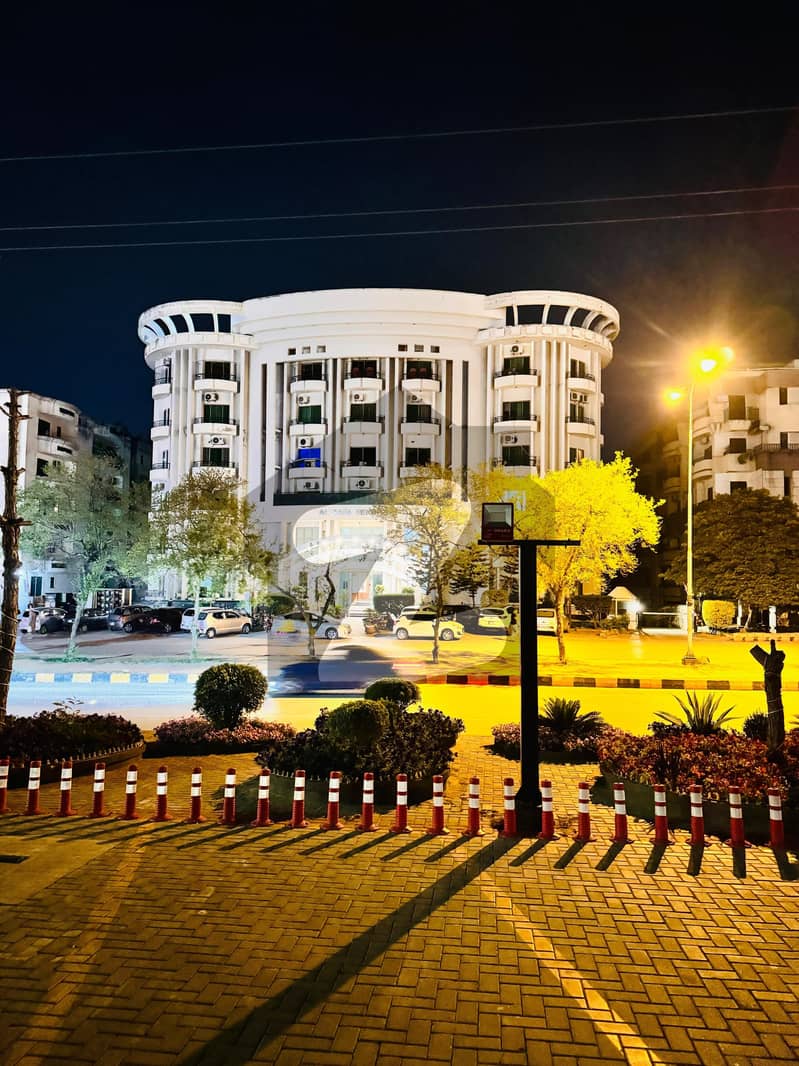 3 Bedroom Flat Available For Sale In F11 Islamabad 3 Bedroom Flat Available For Sale In F11 Islamabad