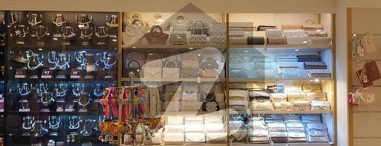 رِنگ روڈ پشاور میں 8 مرلہ عمارت 2.5 کروڑ میں برائے فروخت۔