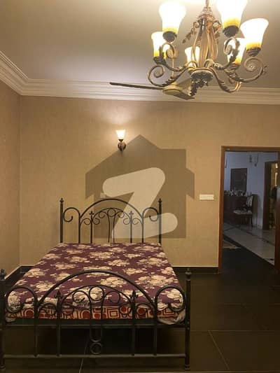 ڈی ایچ اے فیز 5 ڈی ایچ اے ڈیفینس,کراچی میں 1 کمرے کا 1 کنال کمرہ 80.0 ہزار میں کرایہ پر دستیاب ہے۔