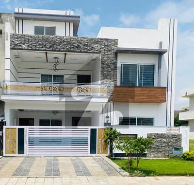 10 Marla Main Road House For Sale Block F, Gulberg Islamabad 10 Marla Main Road House For Sale Block F, Gulberg Islamabad