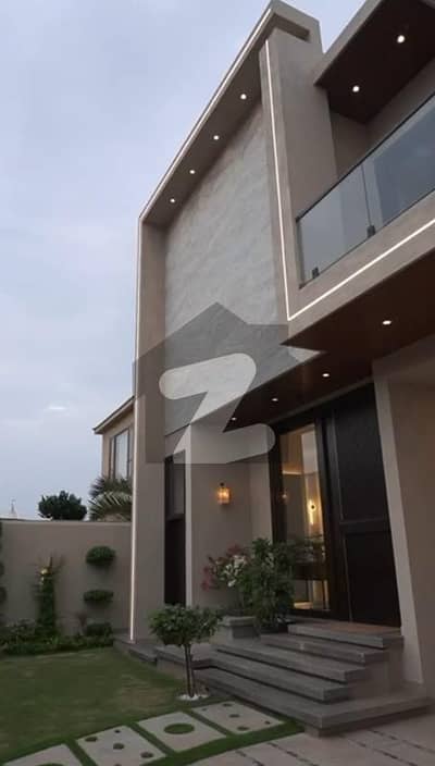 ڈی ایچ اے فیز 8 - زون بی ڈی ایچ اے فیز 8,ڈی ایچ اے ڈیفینس,کراچی میں 7 کمروں کا 2 کنال مکان 32.0 کروڑ میں برائے فروخت۔ ڈی ایچ اے فیز 8 - زون بی ڈی ایچ اے فیز 8,ڈی ایچ اے ڈیفینس,کراچی میں 7 کمروں کا 2 کنال مکان 32.0 کروڑ میں برائے فروخت۔