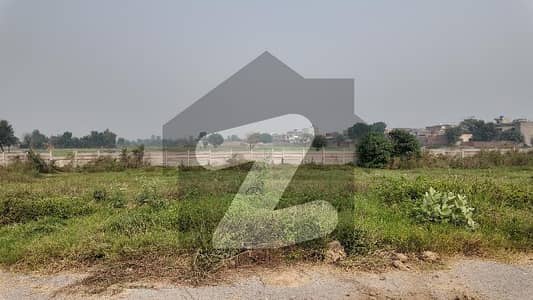 ڈی ایچ اے فیز 8 - بلاک ٹی فیز 8,ڈیفنس (ڈی ایچ اے),لاہور میں 2 کنال رہائشی پلاٹ 10.5 کروڑ میں برائے فروخت۔ ڈی ایچ اے فیز 8 - بلاک ٹی فیز 8,ڈیفنس (ڈی ایچ اے),لاہور میں 2 کنال رہائشی پلاٹ 10.5 کروڑ میں برائے فروخت۔