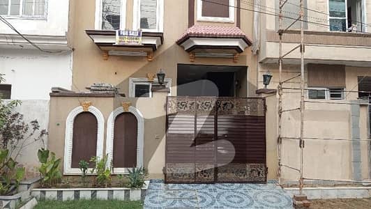 وائٹل ہومز اے اے وائٹل ہومز ہاؤسنگ سکیم,لاہور میں 3 کمروں کا 3 مرلہ مکان 1.15 کروڑ میں برائے فروخت۔