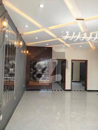 پارک ویو سٹی ۔ جیڈ ایکسٹینشن بلاک پارک ویو سٹی,لاہور میں 4 کمروں کا 5 مرلہ مکان 2.12 کروڑ میں برائے فروخت۔ پارک ویو سٹی ۔ جیڈ ایکسٹینشن بلاک پارک ویو سٹی,لاہور میں 4 کمروں کا 5 مرلہ مکان 2.12 کروڑ میں برائے فروخت۔