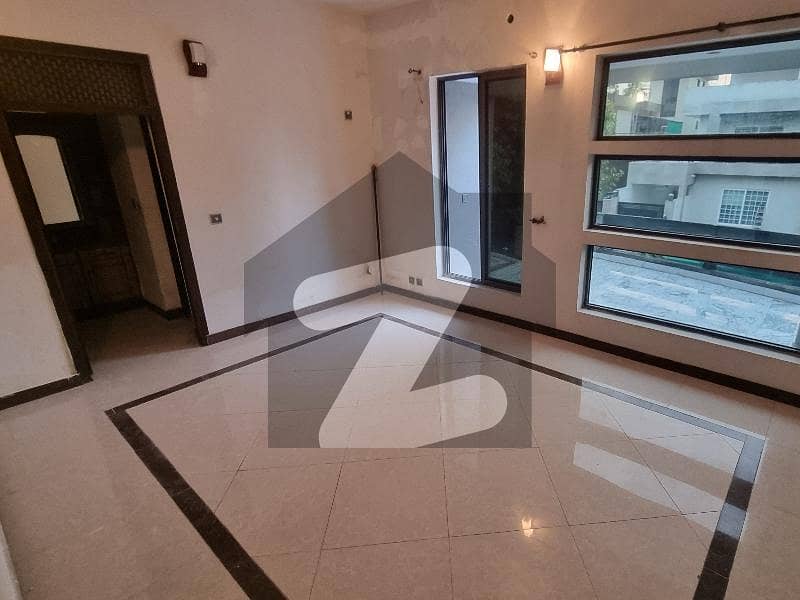 Beautiful Upper floor available for rent prime location islamabad Beautiful Upper floor available for rent prime location islamabad