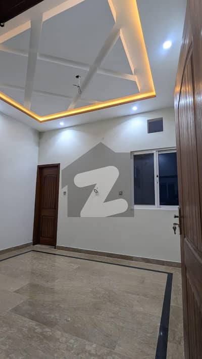 فتح گڑھ لاہور میں 2 کمروں کا 2 مرلہ مکان 32.0 ہزار میں کرایہ پر دستیاب ہے۔