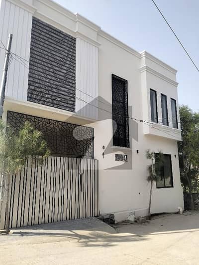 پارک روڈ اسلام آباد میں 4 کمروں کا 5 مرلہ مکان 2.25 کروڑ میں برائے فروخت۔