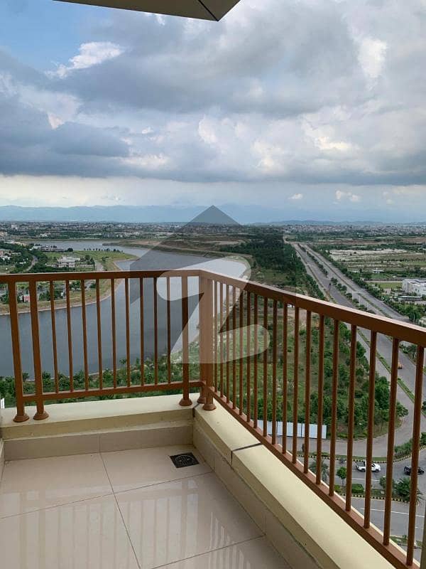 2bad Lake view Apartment available for rent gulberg green 2bad Lake view Apartment available for rent gulberg green