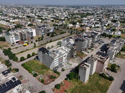 کمرشل براڈوے بلاک اے ڈی ایچ اے فیز 8 - کمرشل براڈوے,ڈی ایچ اے فیز 8,ڈیفنس (ڈی ایچ اے),لاہور میں 16 مرلہ کمرشل پلاٹ 17.5 کروڑ میں برائے فروخت۔ کمرشل براڈوے بلاک اے ڈی ایچ اے فیز 8 - کمرشل براڈوے,ڈی ایچ اے فیز 8,ڈیفنس (ڈی ایچ اے),لاہور میں 16 مرلہ کمرشل پلاٹ 17.5 کروڑ میں برائے فروخت۔