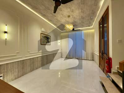 5 Marla Brand New Modern Design Lavish House For Sale In Park View City | For Discounted Price And Original Pictures Download The App "Signature Lands".