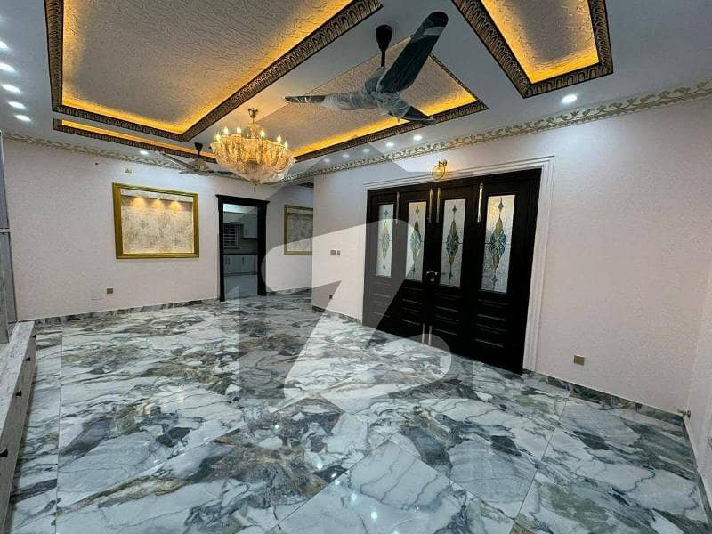 F-8 Beautiful House For Rent F-8 Beautiful House For Rent