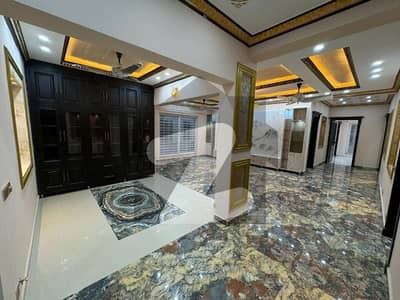 F-8 Beautiful House For Rent