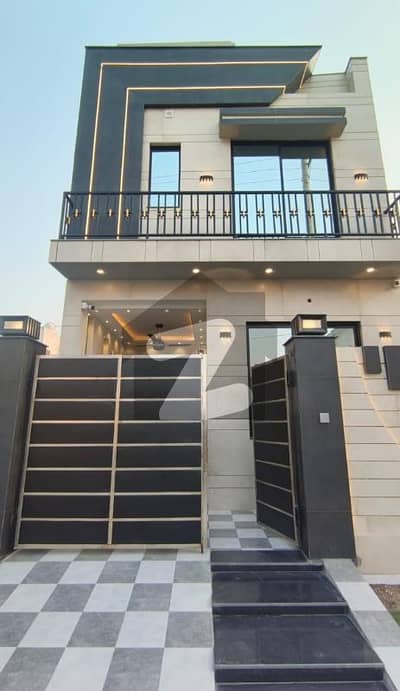 سینٹرل پارک ۔ بلاک اے سینٹرل پارک ہاؤسنگ سکیم,لاہور میں 4 کمروں کا 5 مرلہ مکان 80.0 ہزار میں کرایہ پر دستیاب ہے۔ سینٹرل پارک ۔ بلاک اے سینٹرل پارک ہاؤسنگ سکیم,لاہور میں 4 کمروں کا 5 مرلہ مکان 80.0 ہزار میں کرایہ پر دستیاب ہے۔