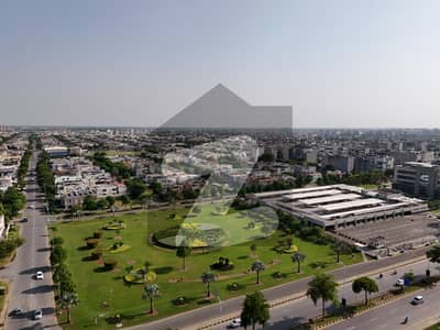 ڈی ایچ اے فیز 7 - بلاک آر فیز 7,ڈیفنس (ڈی ایچ اے),لاہور میں 1 کنال رہائشی پلاٹ 4.1 کروڑ میں برائے فروخت۔ ڈی ایچ اے فیز 7 - بلاک آر فیز 7,ڈیفنس (ڈی ایچ اے),لاہور میں 1 کنال رہائشی پلاٹ 4.1 کروڑ میں برائے فروخت۔